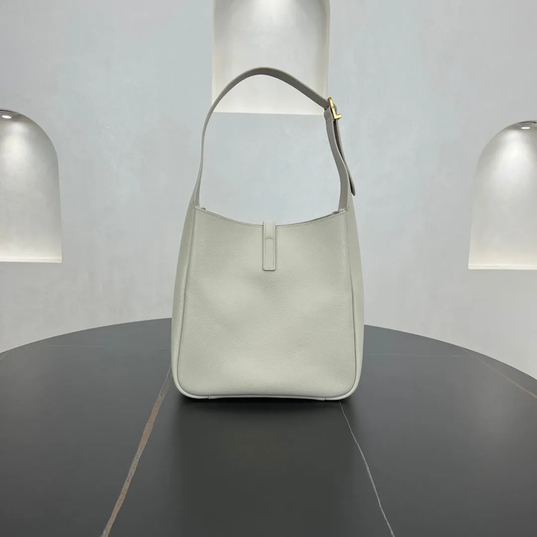 23CM CASSANDRE White Stray Shoulder Bag 713938