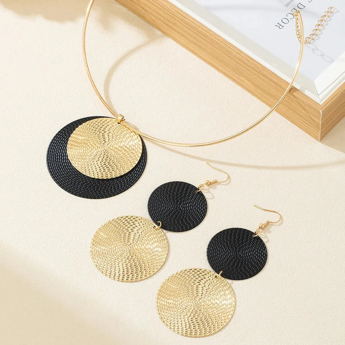 Chic Geometric Jewelry Set