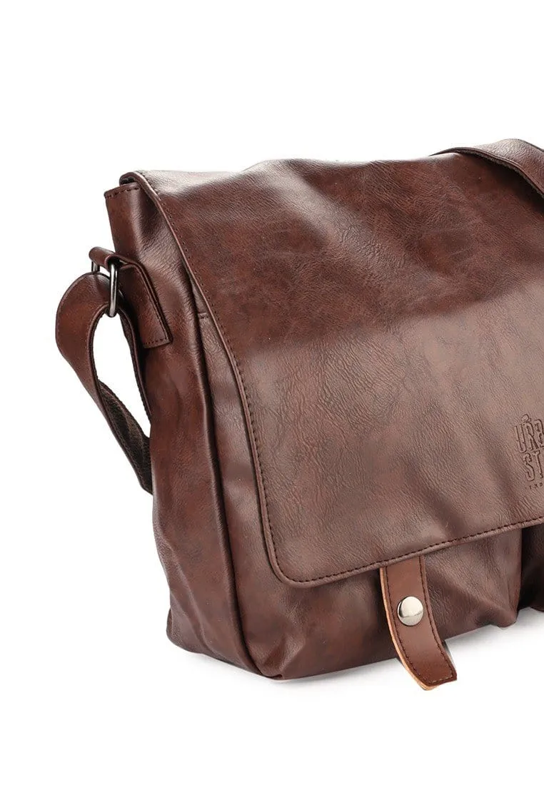 Distressed Leather EDC Medium Messenger Bag - Dark Brown