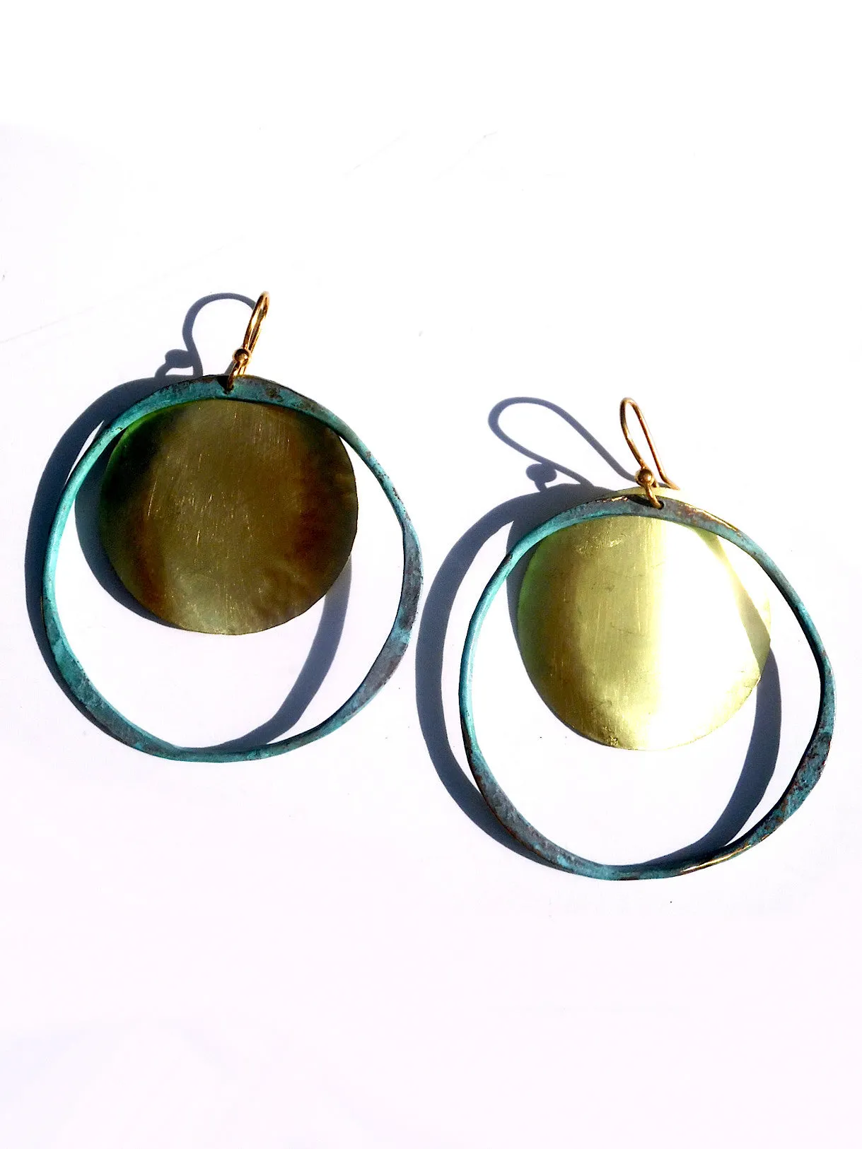 Earrings Hoop And Disc Gold On Brass