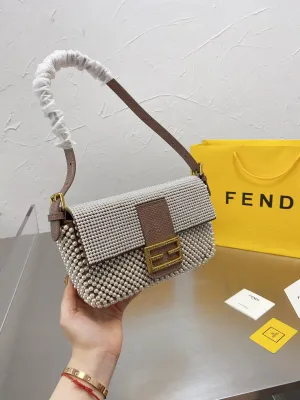 EN   Designer bags by Fendi 230