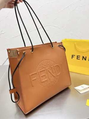 EN   Designer bags by Fendi 236