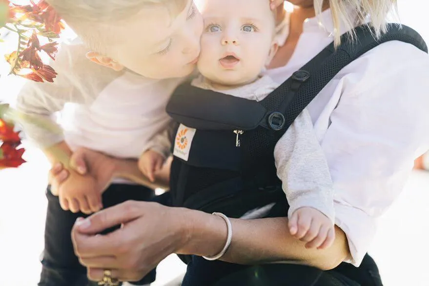 Ergobaby Omni 360 Carrier  Cool Air Mesh  - Onyx Black