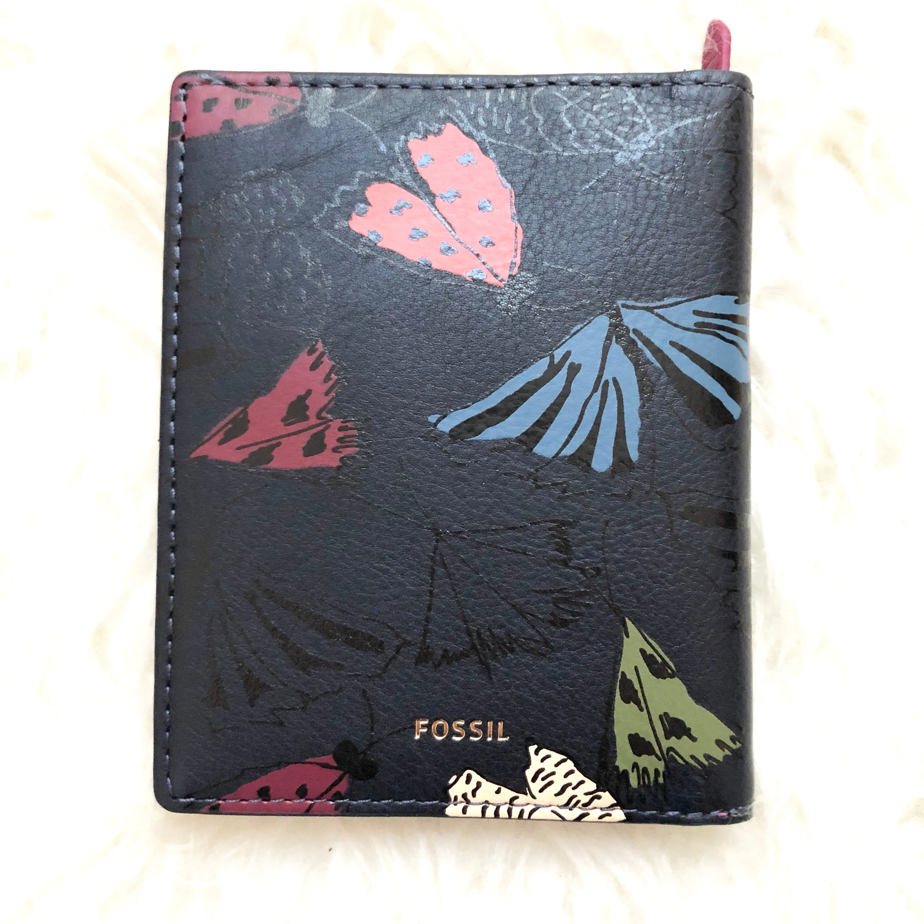 Fossil Passport Wallet with RDIF Protection NWT