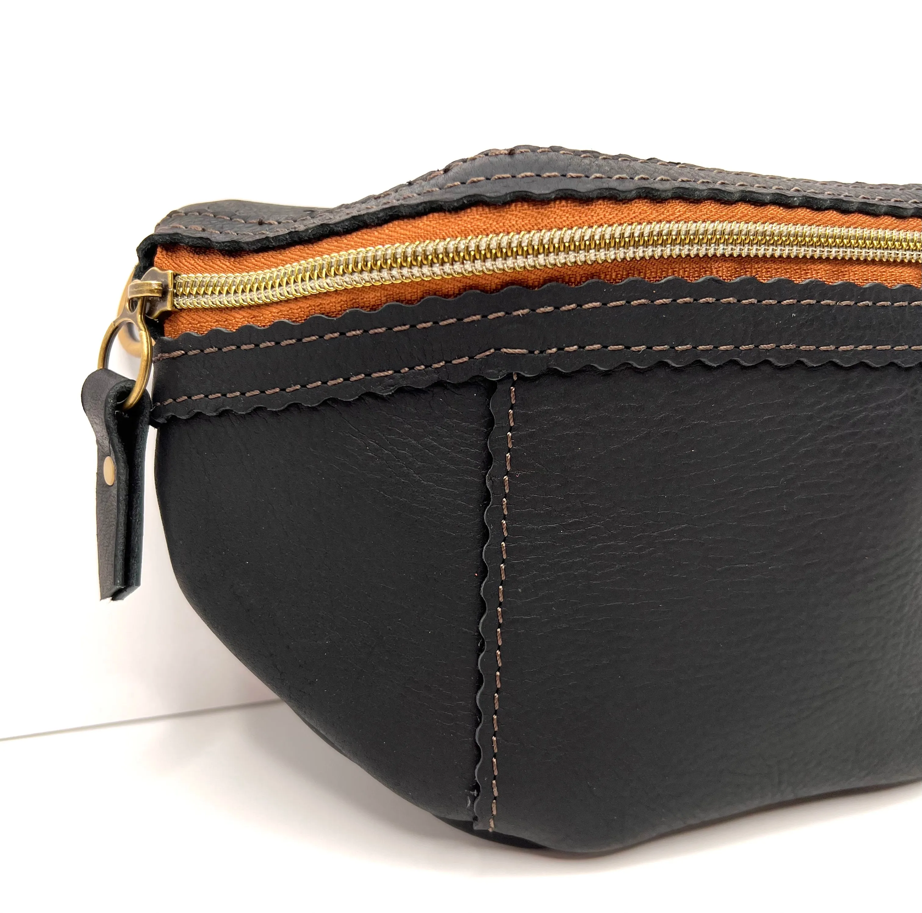 Indigo Laine Fanny Pack - Black