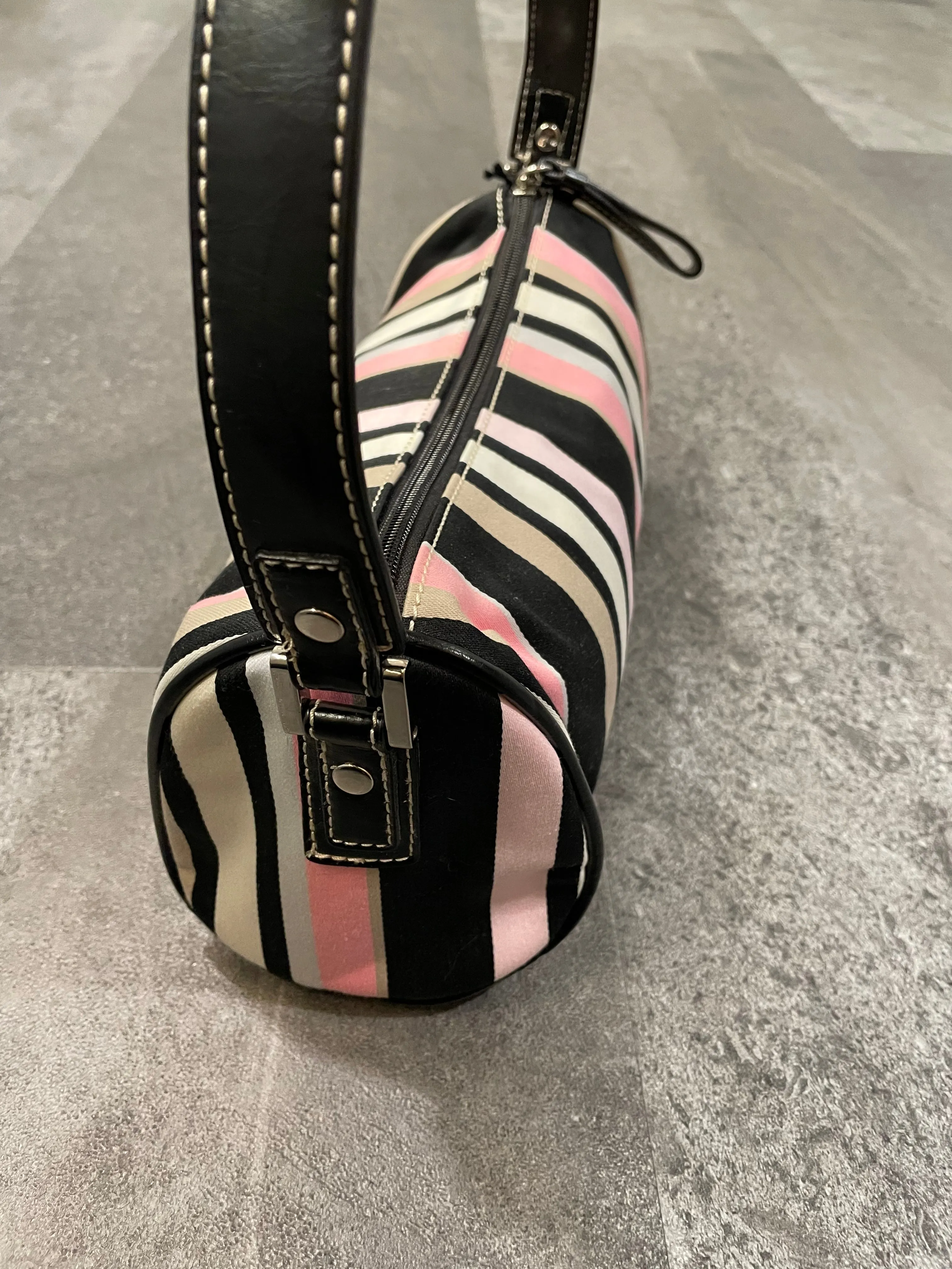 La Pagayo Striped Handbag