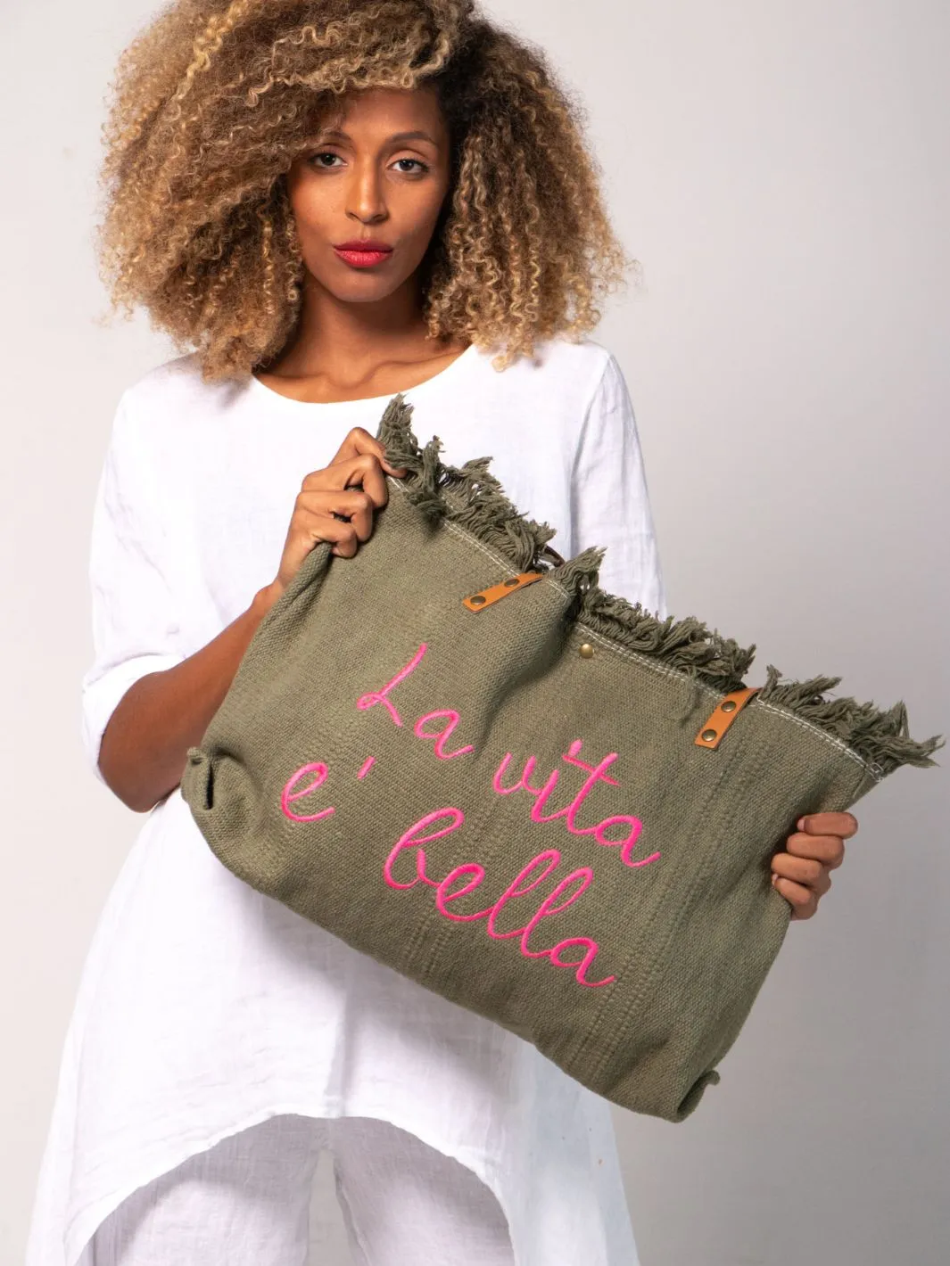 La Vita e Bella Bag