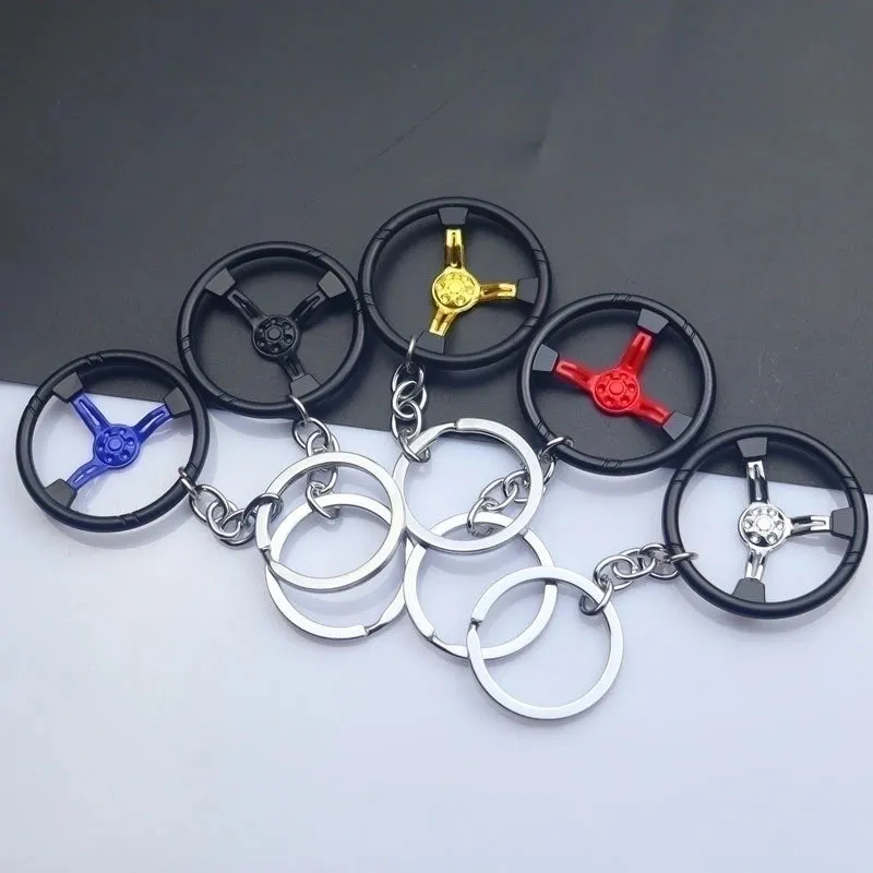 Luxurious Circle Metal Unisex Bag Pendant Keychain